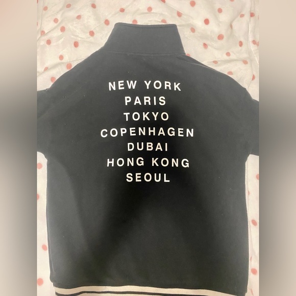 Forever 21 Black Quarter Zip City Sweatshirt - Picture 6 of 6